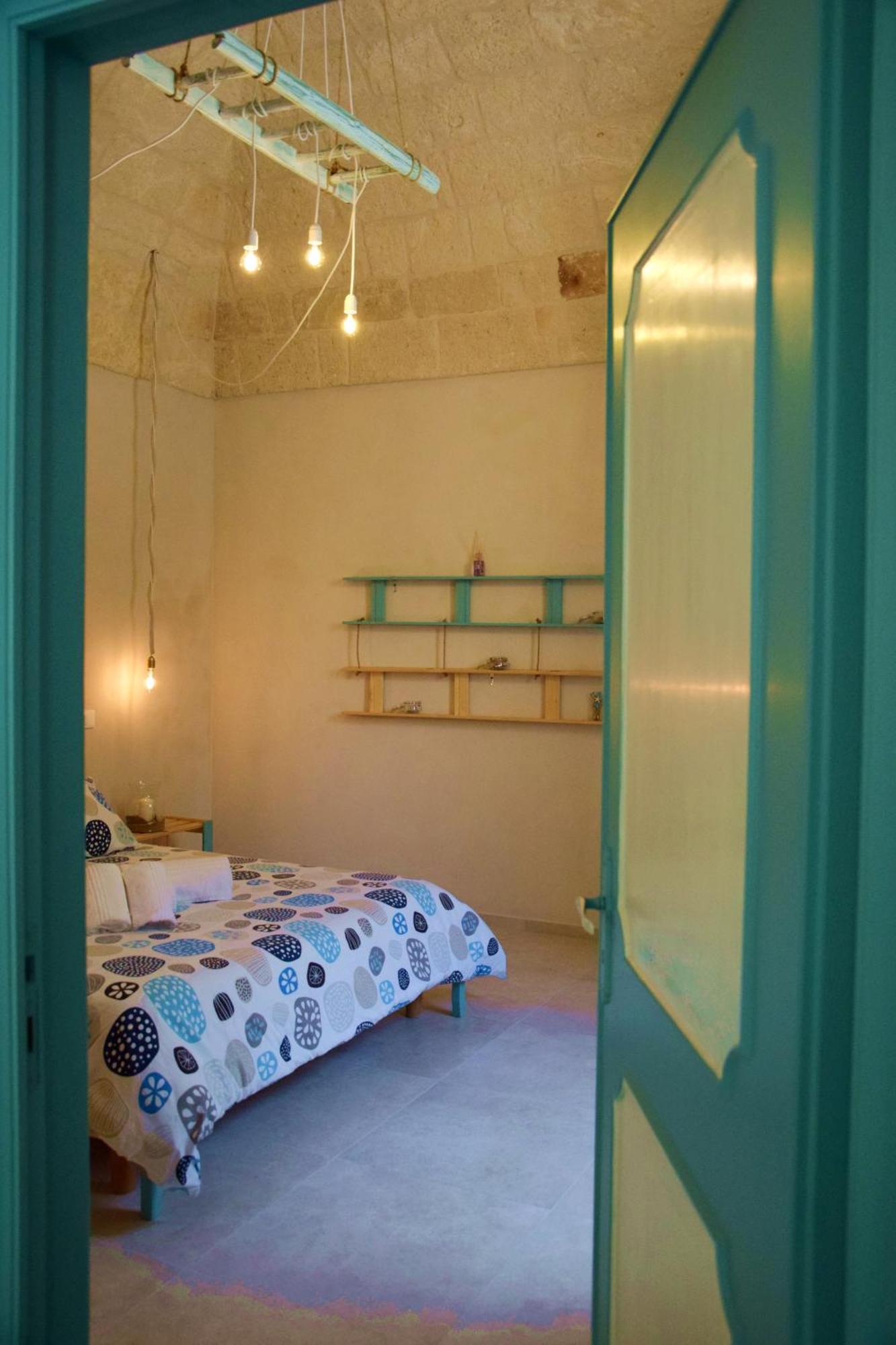 Casa Vacanze "La Maison Du Bonheur" Монополи Екстериор снимка