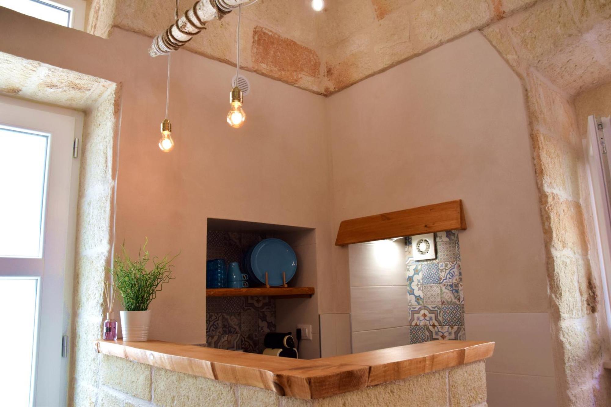 Casa Vacanze "La Maison Du Bonheur" Монополи Екстериор снимка